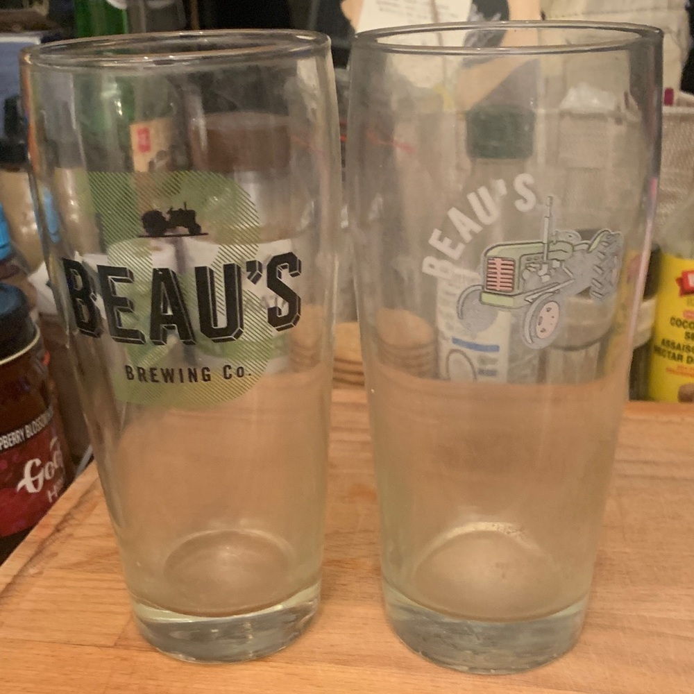 Set of 2 Unique Beaus Brewing Co Pint Glases